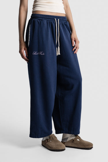 CRAFTED BALLOON NIGHT