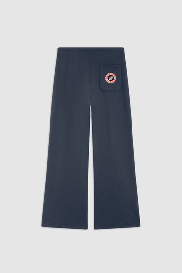 DISTRESSED BOOT NIGHT