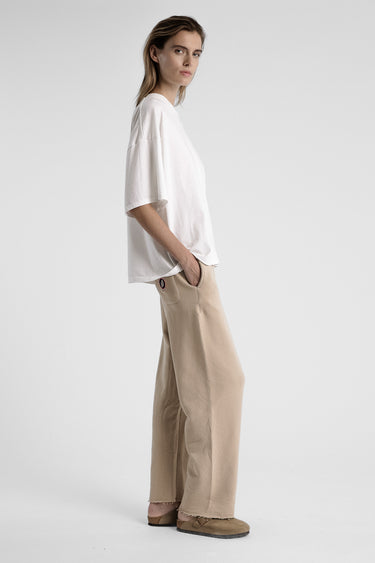 ENDLESS STRAIGHT WHITE PEPPER