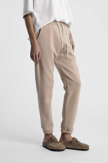 F ICONIC SLIM 24 WHITE PEPPER