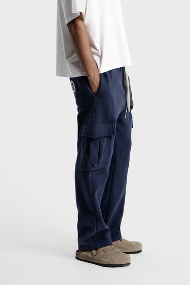 F ICONIC CARGO NIGHT