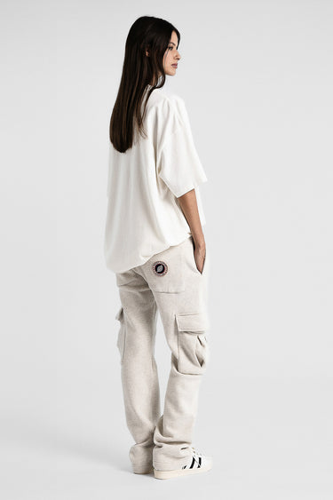 F ICONIC CARGO JARRE