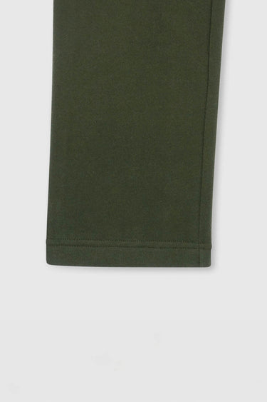 F ICONIC STRAIGHT LEAF