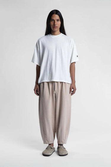 F ICONIC BALLOON WHITE PEPPER