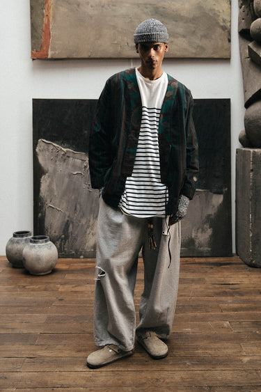 LE JOGGING GRIS CHINE